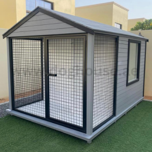 Insulated dog house with ac